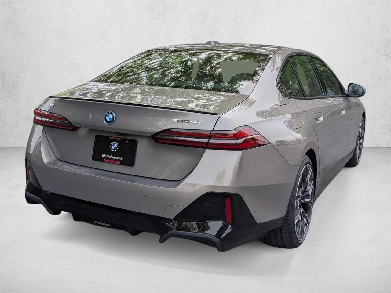 2026 BMW i5 eDrive40
