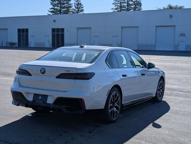 2026 BMW i7 xDrive60