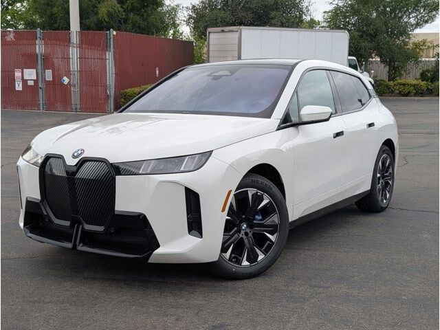 2026 BMW iX xDrive45