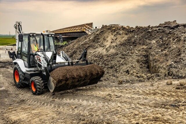2026 BOBCAT BOBCAT B760 BACKHOE LOADER Naples FL