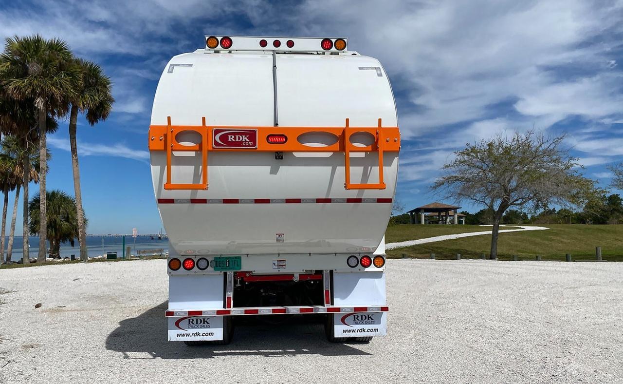 2026 Battle Motors LET2 28/31 yard Pac Tech Raptor Z Side Loader Garbage Truck Tampa FL