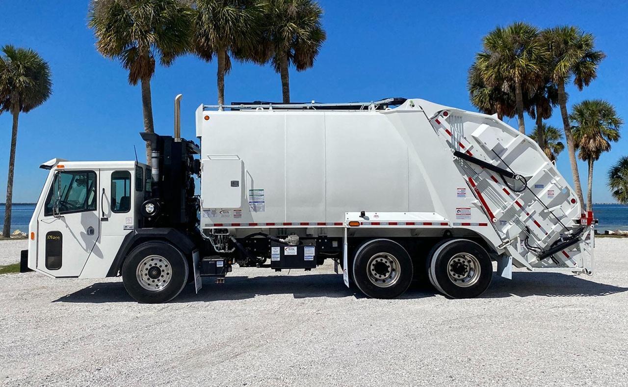 2026 Battle Motors LET2 28 yard Pac-Tech Rear Loader Garbage Truck Tampa FL