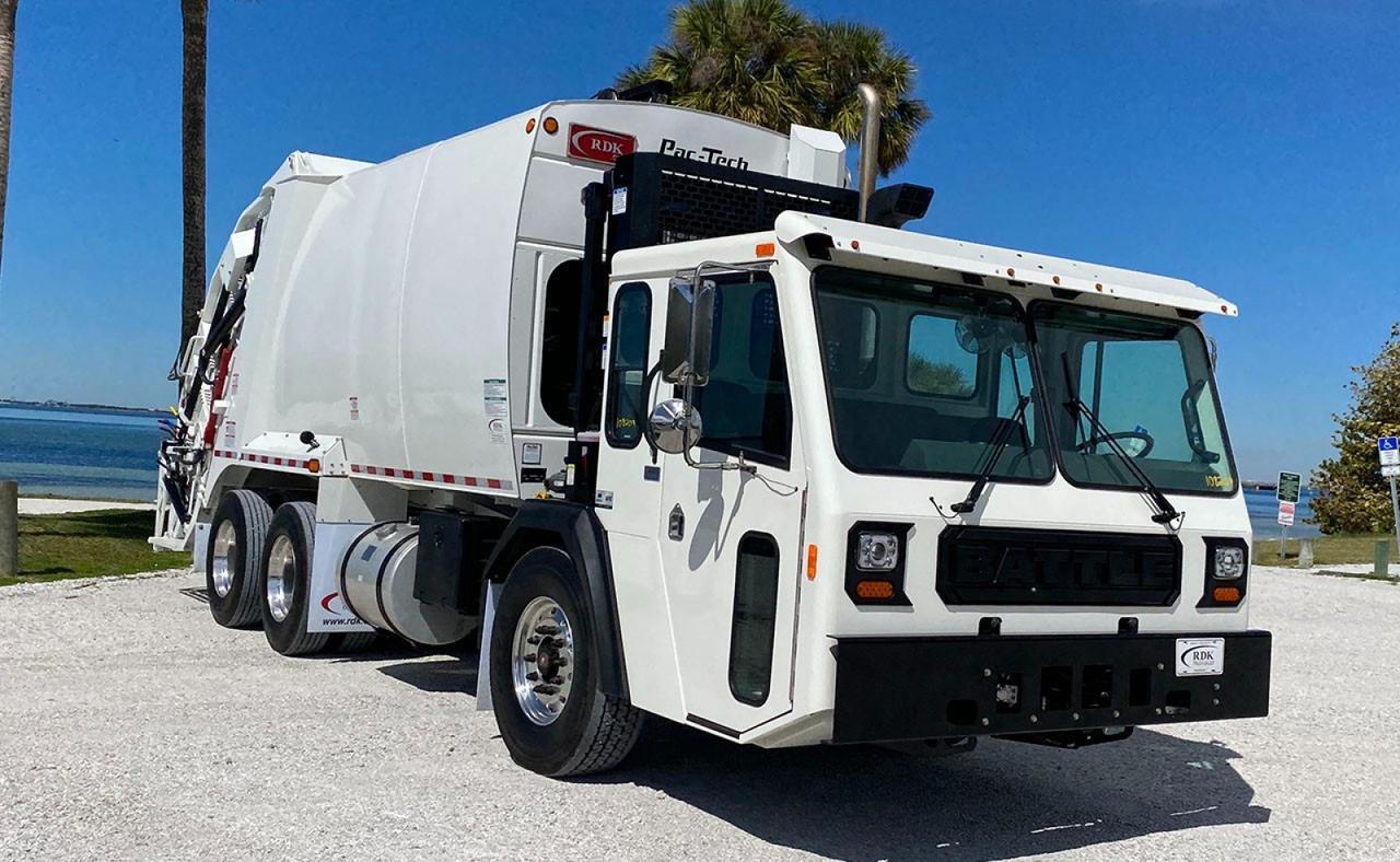 2026 Battle Motors LET2 28 yard Pac-Tech Rear Loader Garbage Truck Tampa FL