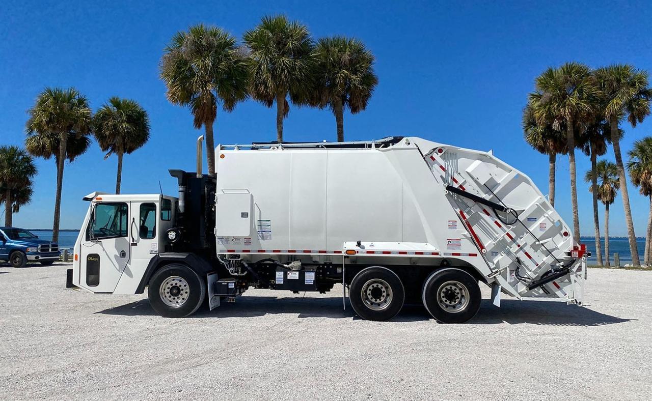 2026 Battle Motors LET2 28 yard Pac-Tech Rear Loader Garbage Truck Tampa FL