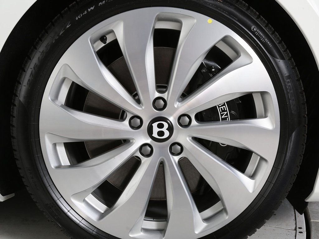 2026 Bentley Continental GT Azure - Photo 6
