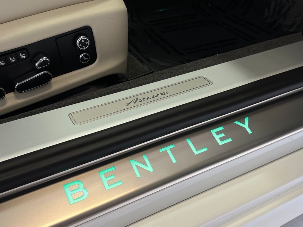 2026 Bentley Continental GT Azure - Photo 25