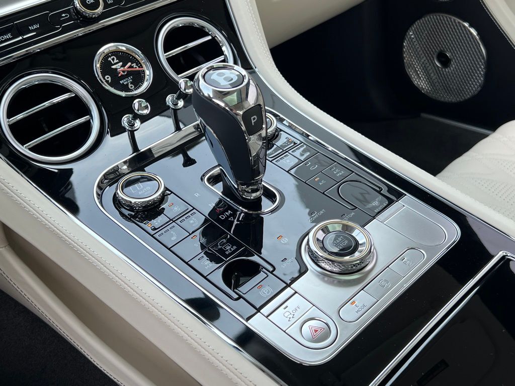 2026 Bentley Continental GT Azure - Photo 21