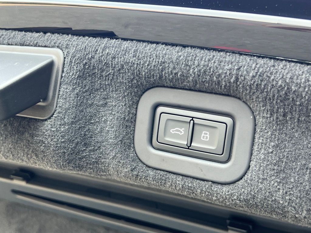 2026 Bentley Flying Spur Azure Indianapolis IN