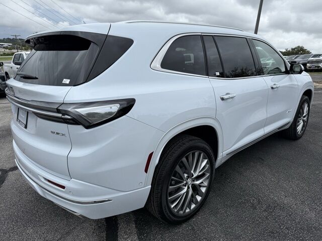 2026 Buick Enclave Avenir Kerrville TX