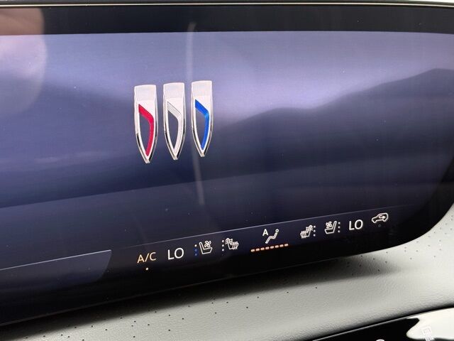 2026 Buick Enclave Avenir Kerrville TX