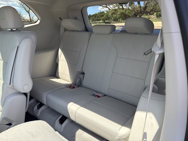 2026 Buick Enclave Avenir Kerrville TX