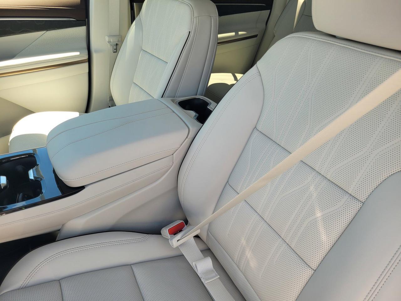 2026 Buick Enclave Avenir Roseville CA