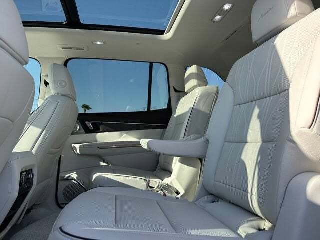 2026 Buick Enclave Avenir Tucson AZ