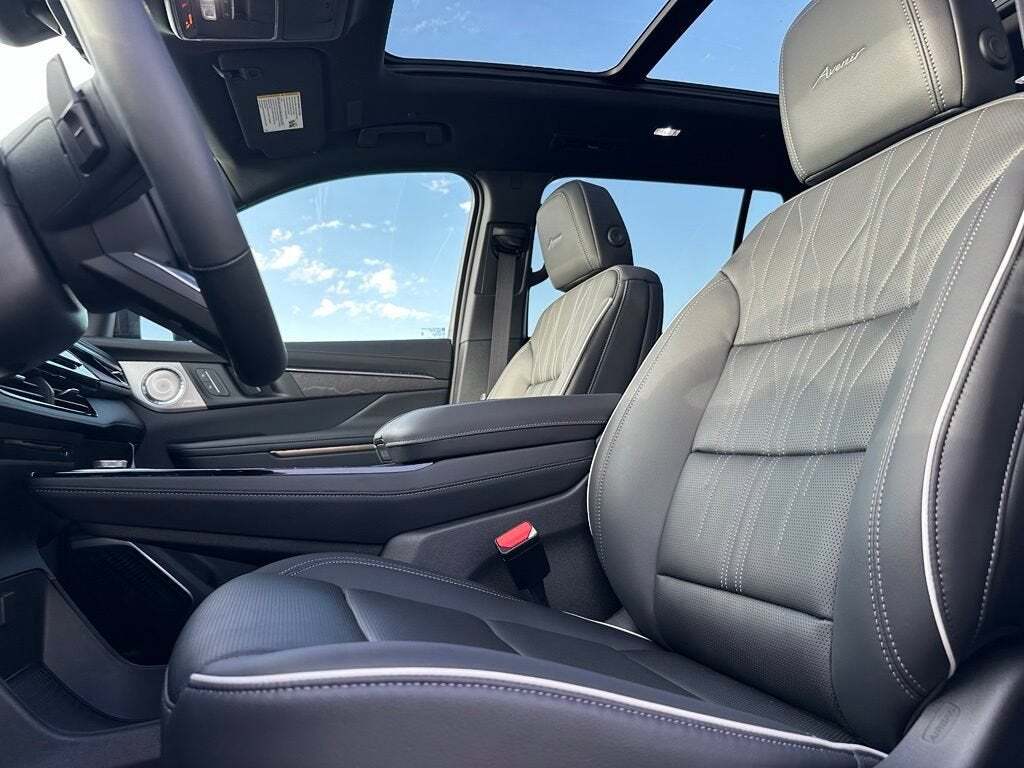 2026 Buick Enclave Avenir Tucson AZ