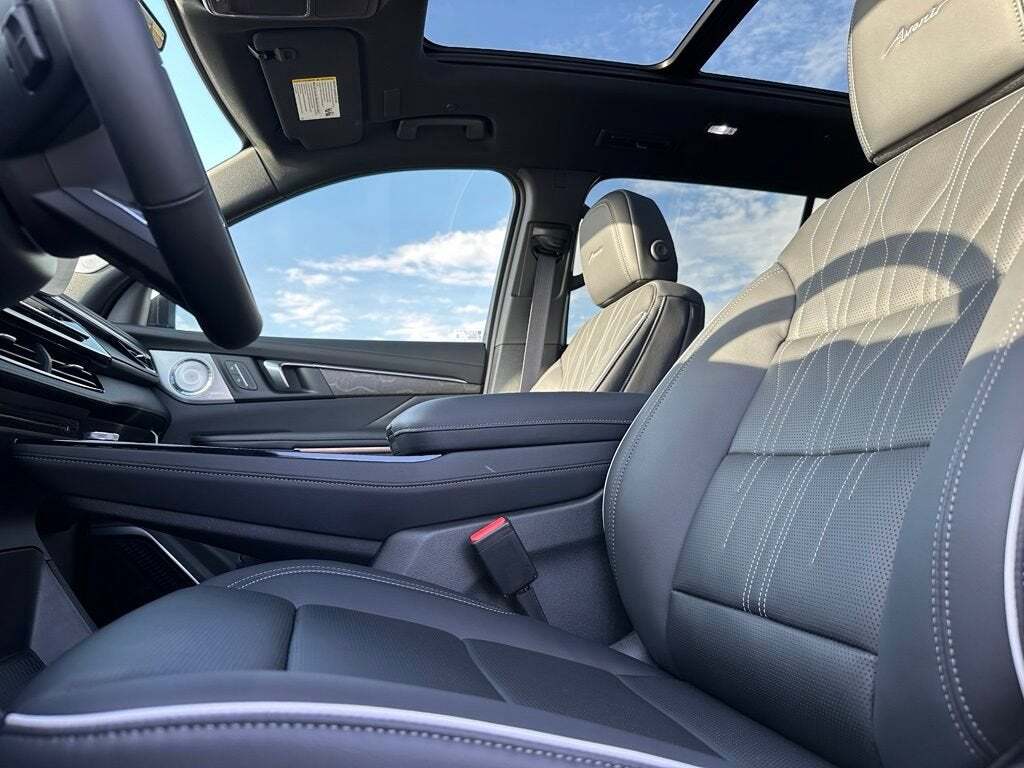 2026 Buick Enclave Avenir Tucson AZ