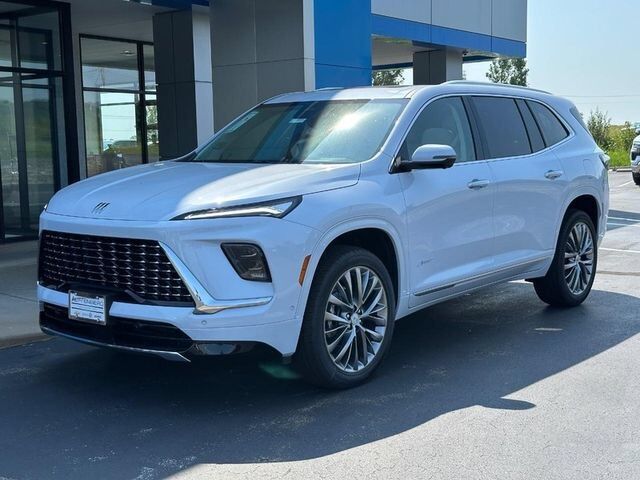 2026 Buick Enclave Avenir Farmington MO