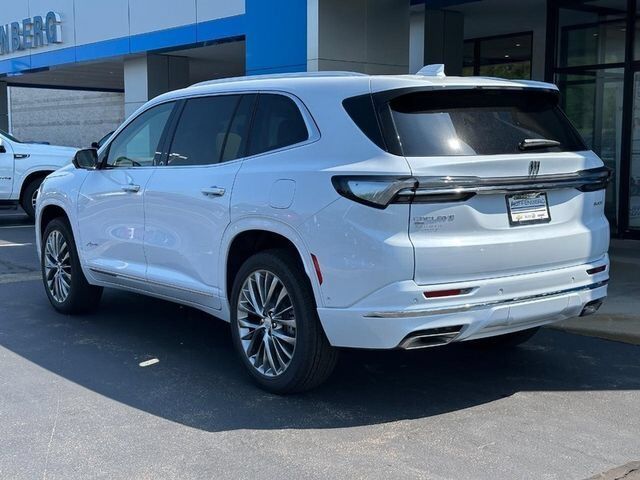 2026 Buick Enclave Avenir Farmington MO