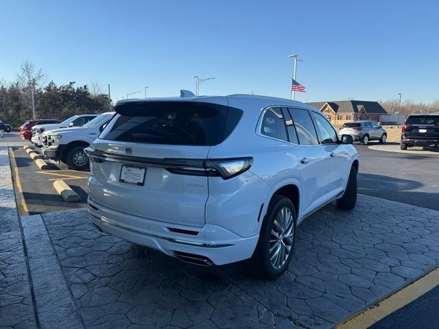 2026 Buick Enclave Avenir Carbondale IL