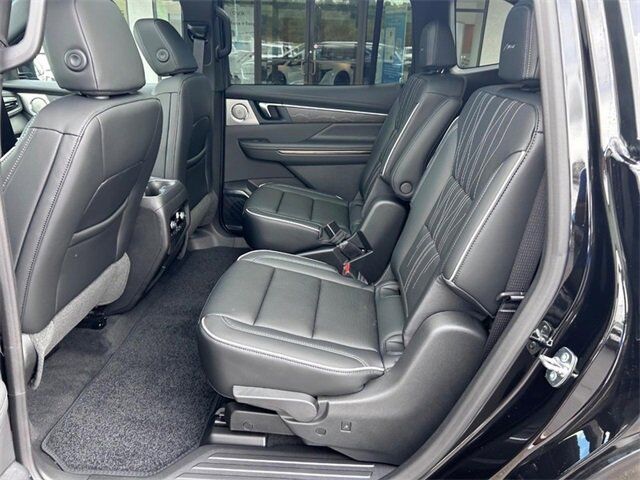 2026 Buick Enclave Avenir Farmington MO