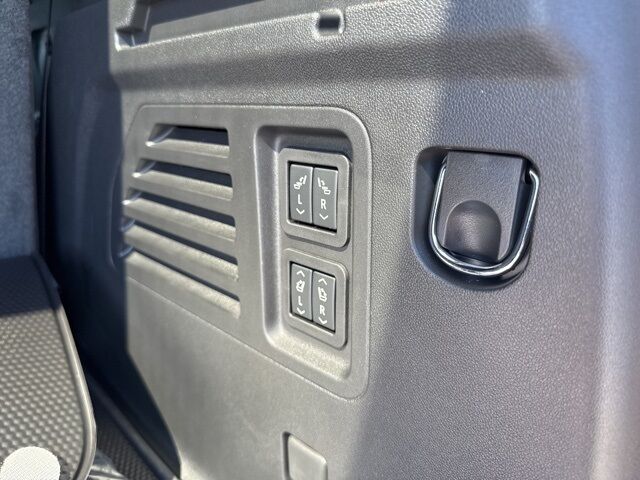 2026 Buick Enclave Preferred  TX