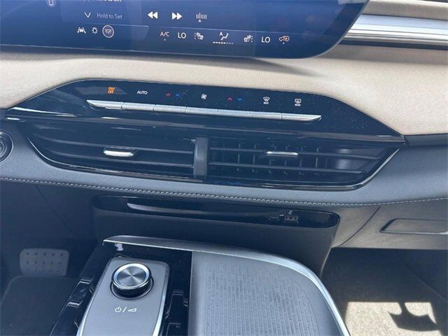 2026 Buick Enclave Preferred Farmington MO