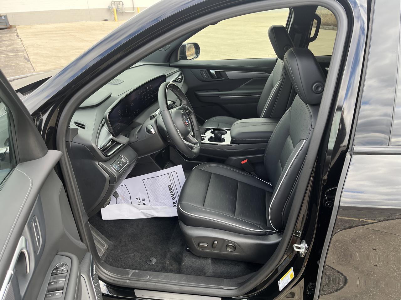 2026 Buick Enclave Sport Touring AWD SuperCruisePkg w/22HighGlossBlackWheels AdptvCrz HD-SurroundVision Saukville WI