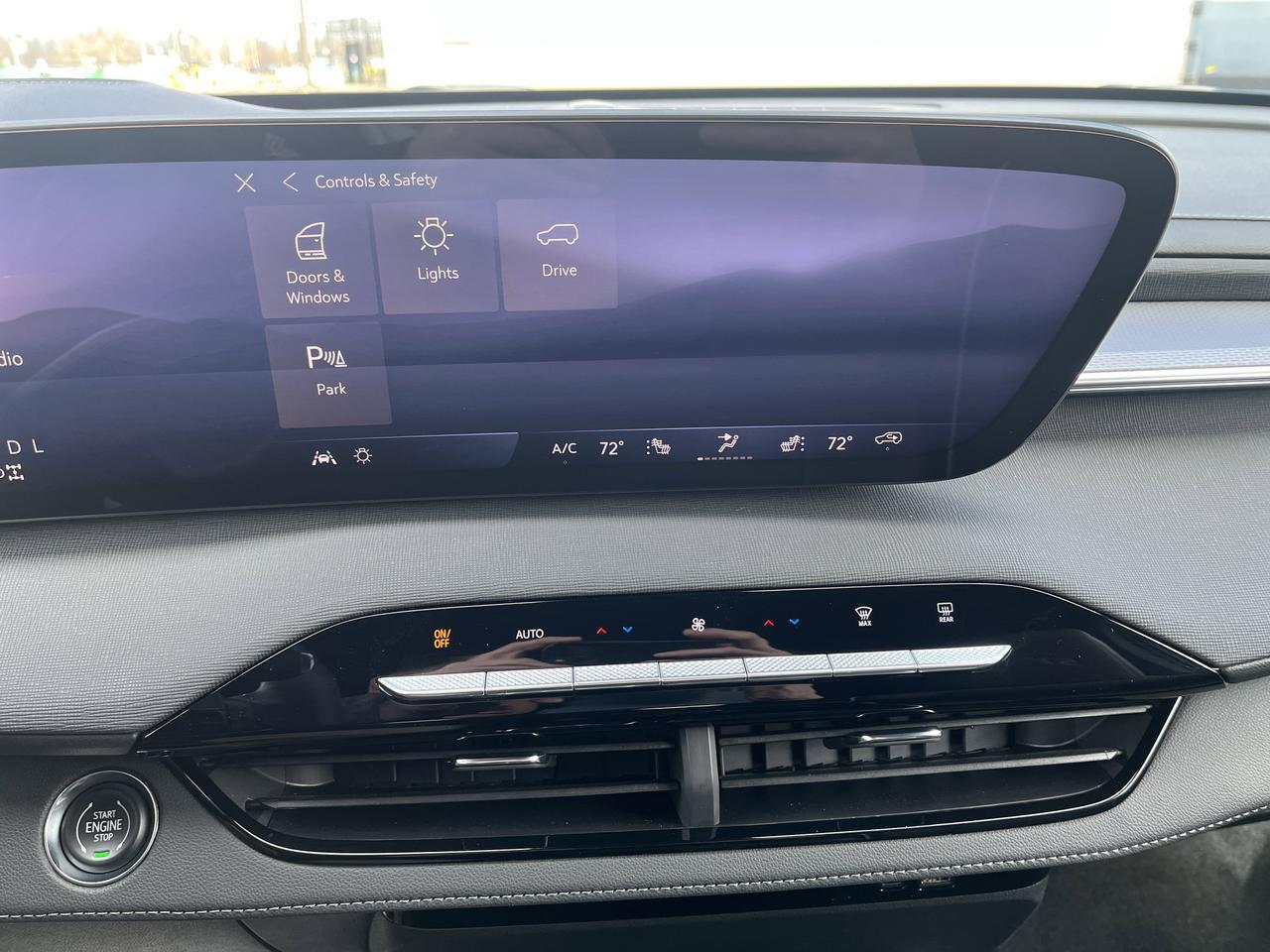 2026 Buick Enclave Sport Touring AWD SuperCruisePkg w/22HighGlossBlackWheels AdptvCrz HD-SurroundVision Saukville WI