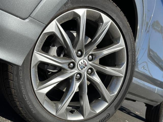 2026 Buick Encore GX Avenir FWD