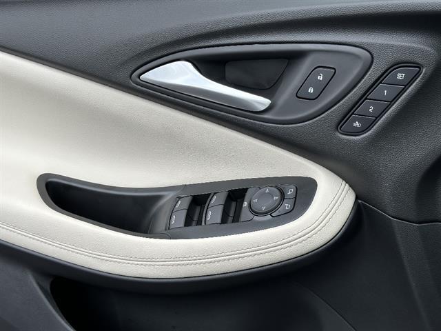 2026 Buick Encore GX Avenir Tucson AZ