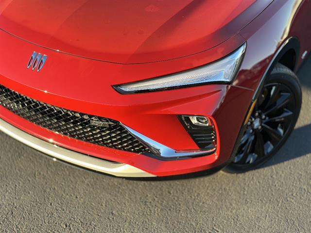 2026 Buick Envista Sport Touring FWD