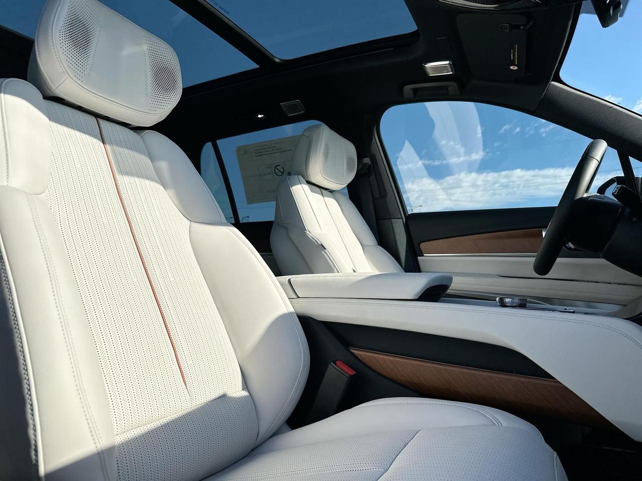 2026 CADILLAC VISTIQ Tucson AZ