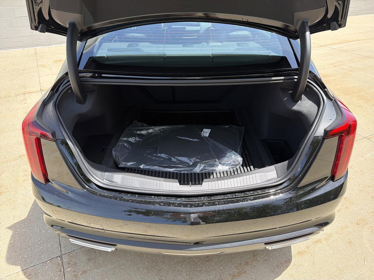 2026 Cadillac CT5 Premium Luxury AWD Saukville WI