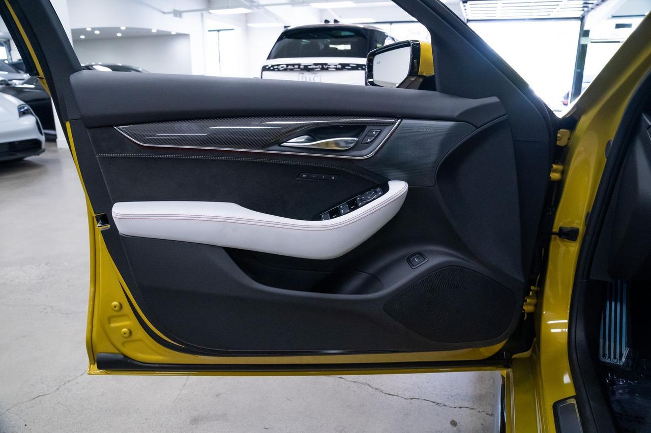 2026 Cadillac CT5 V-Series Super Cruise 1 Package Carbon Fiber Package Portland OR