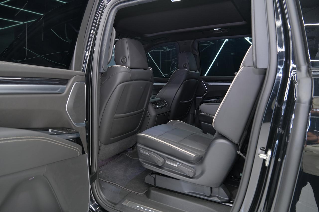 2026 Cadillac Escalade ESV Bullet Proof Sport Bullet Proof Miami FL