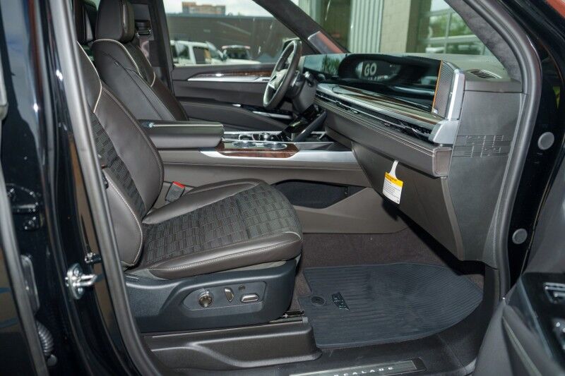 2026 Cadillac Escalade 4WD Platinum Luxury Birmingham AL