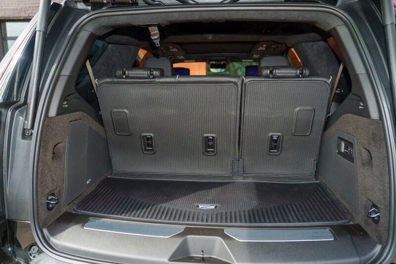 2026 Cadillac Escalade 4WD Platinum Luxury Birmingham AL