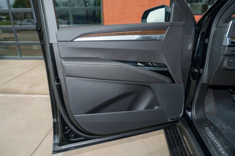 2026 Cadillac Escalade 4WD Platinum Luxury Birmingham AL