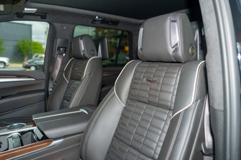2026 Cadillac Escalade 4WD Platinum Luxury Birmingham AL