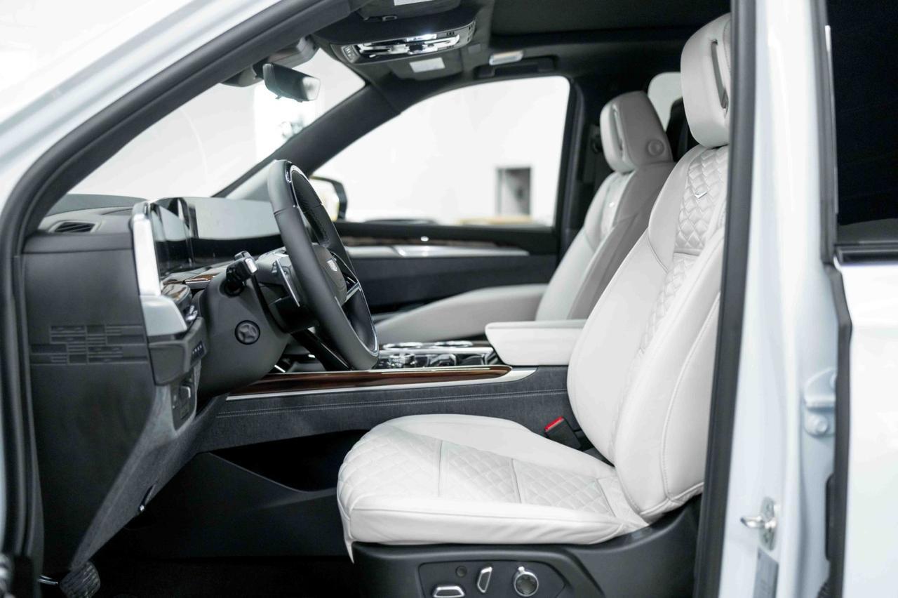 2026 Cadillac Escalade ESV 4WD Platinum Sport Marietta GA