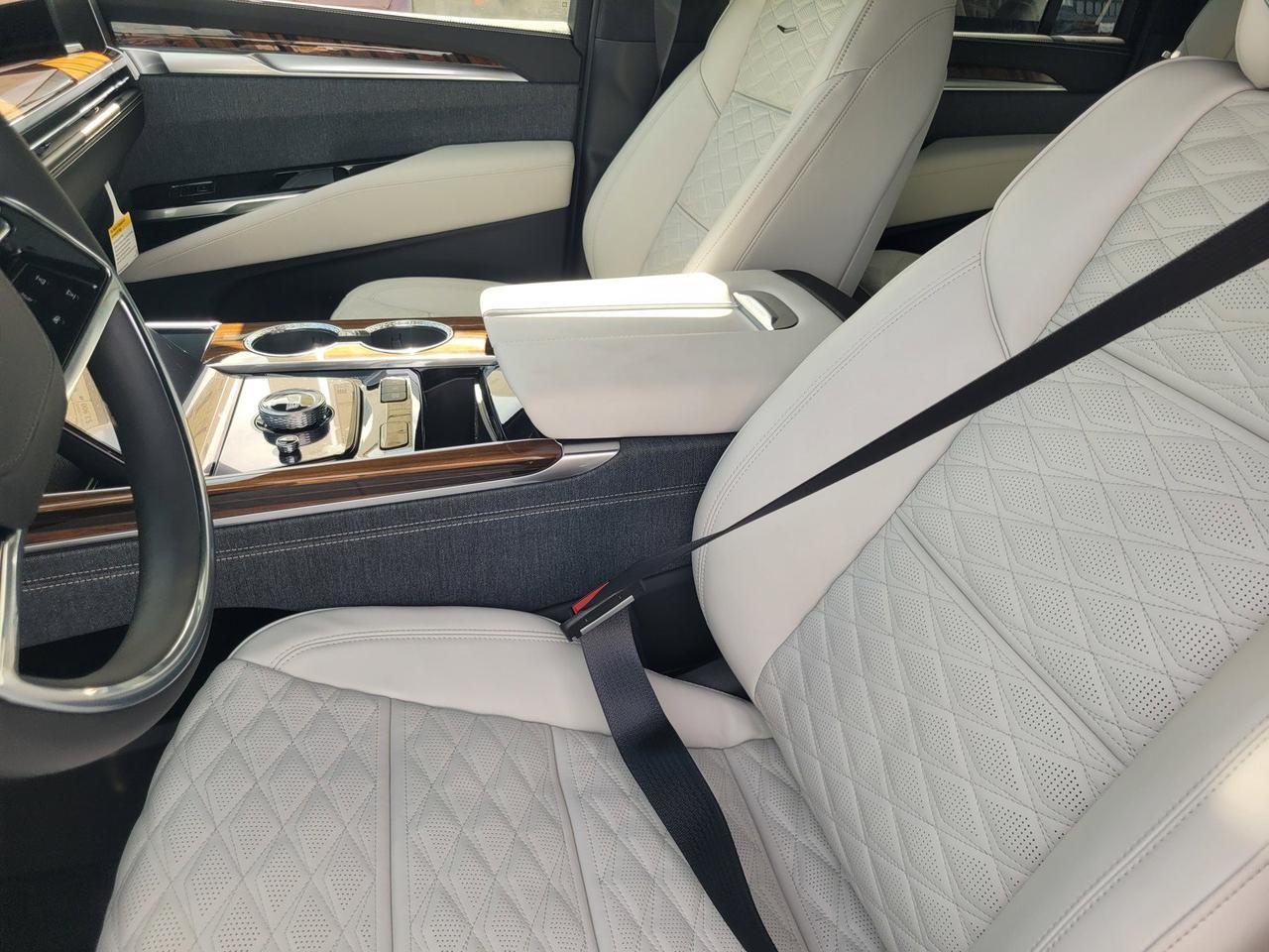 2026 Cadillac Escalade ESV 4WD Platinum Sport Roseville CA