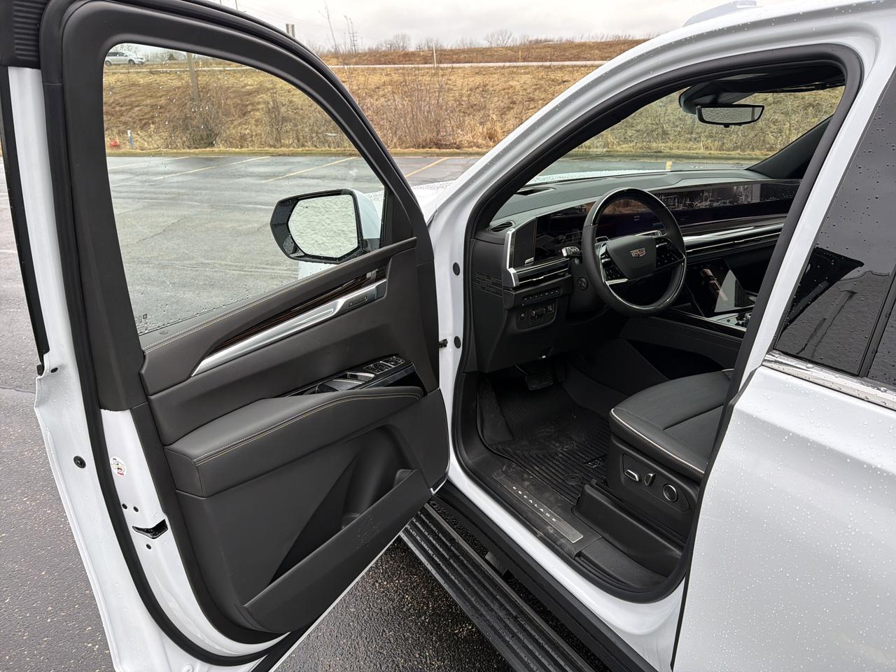 2026 Cadillac Escalade ESV Luxury 4WD Saukville WI