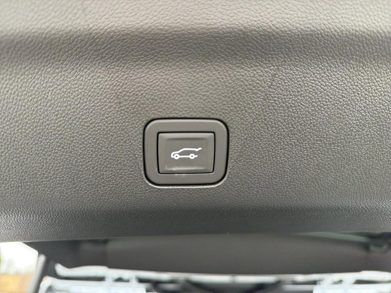 2026 Cadillac Escalade ESV Luxury 4WD Saukville WI