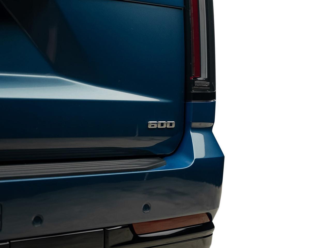2026 Cadillac Escalade ESV Platinum Edition Ft Lauderdale FL