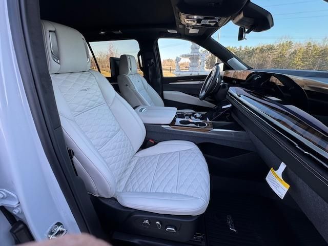 2026 Cadillac Escalade ESV Platinum Sport Charlotte NC