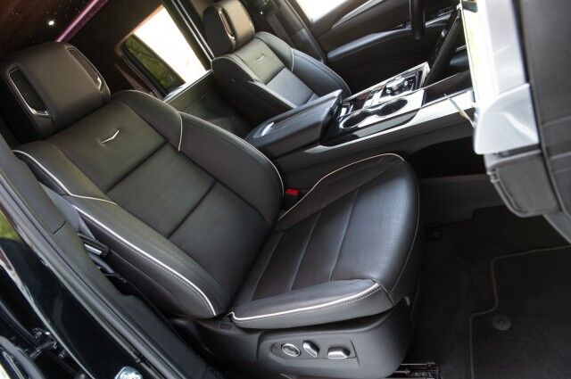 2026 Cadillac Escalade ESV Sport 4WD Executive 4dr SUV Chicago IL