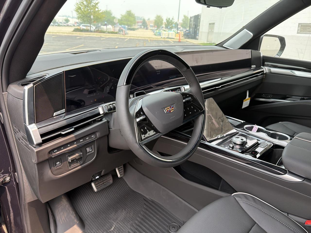2026 Cadillac Escalade ESV Sport 4WD Saukville WI