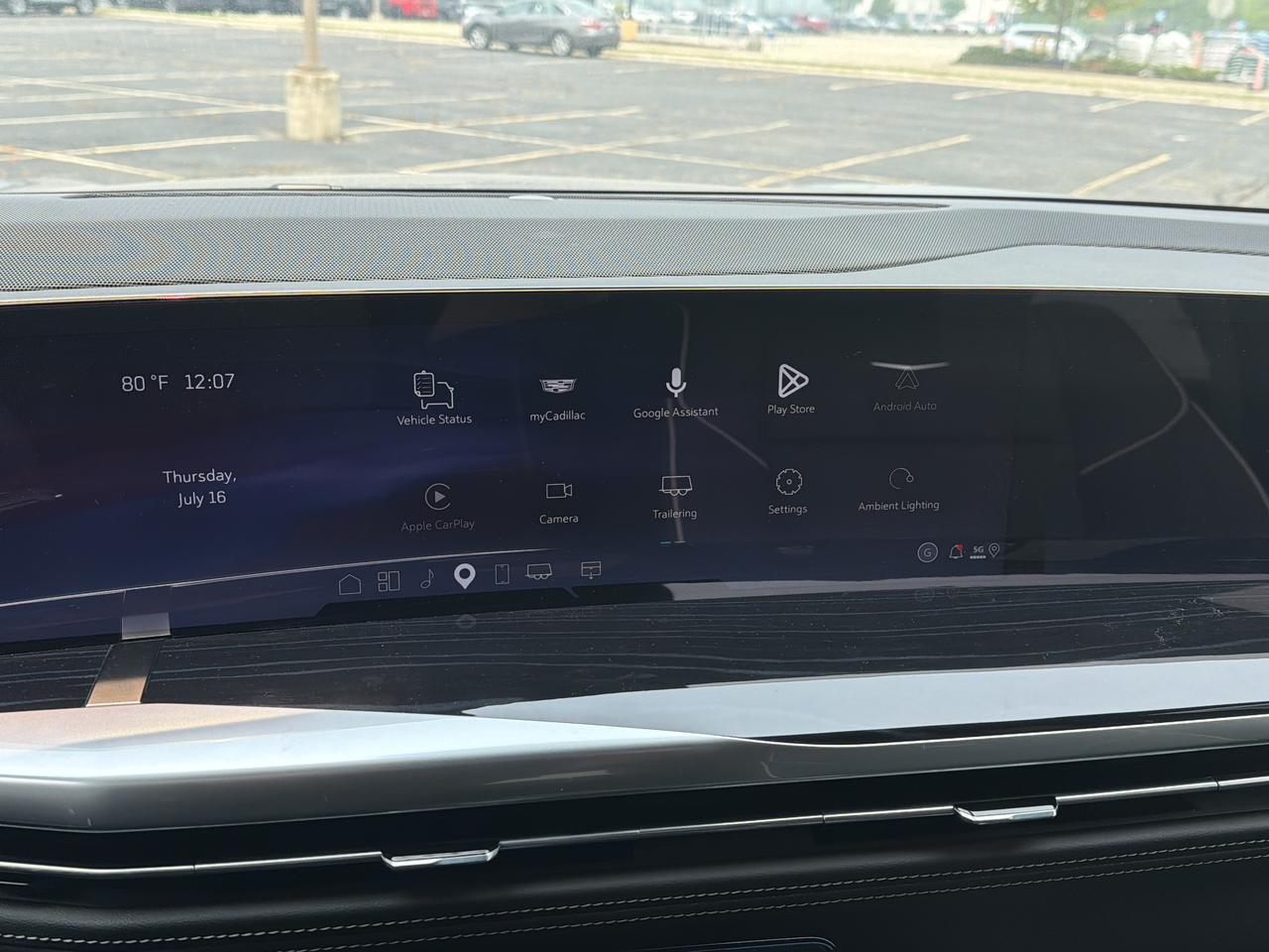 2026 Cadillac Escalade ESV Sport 4WD Saukville WI