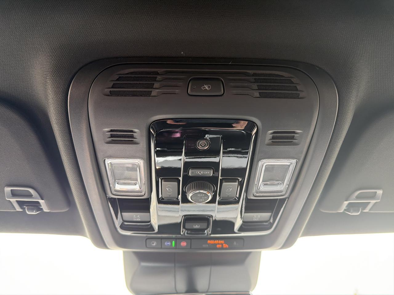 2026 Cadillac Escalade ESV Sport 4WD Saukville WI
