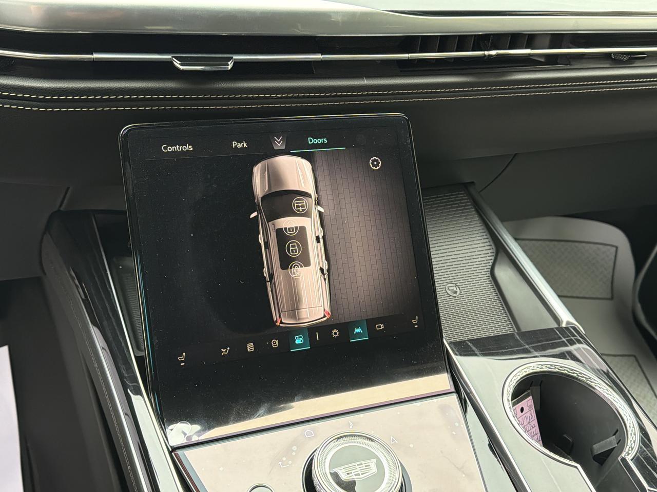 2026 Cadillac Escalade ESV Sport 4WD Saukville WI