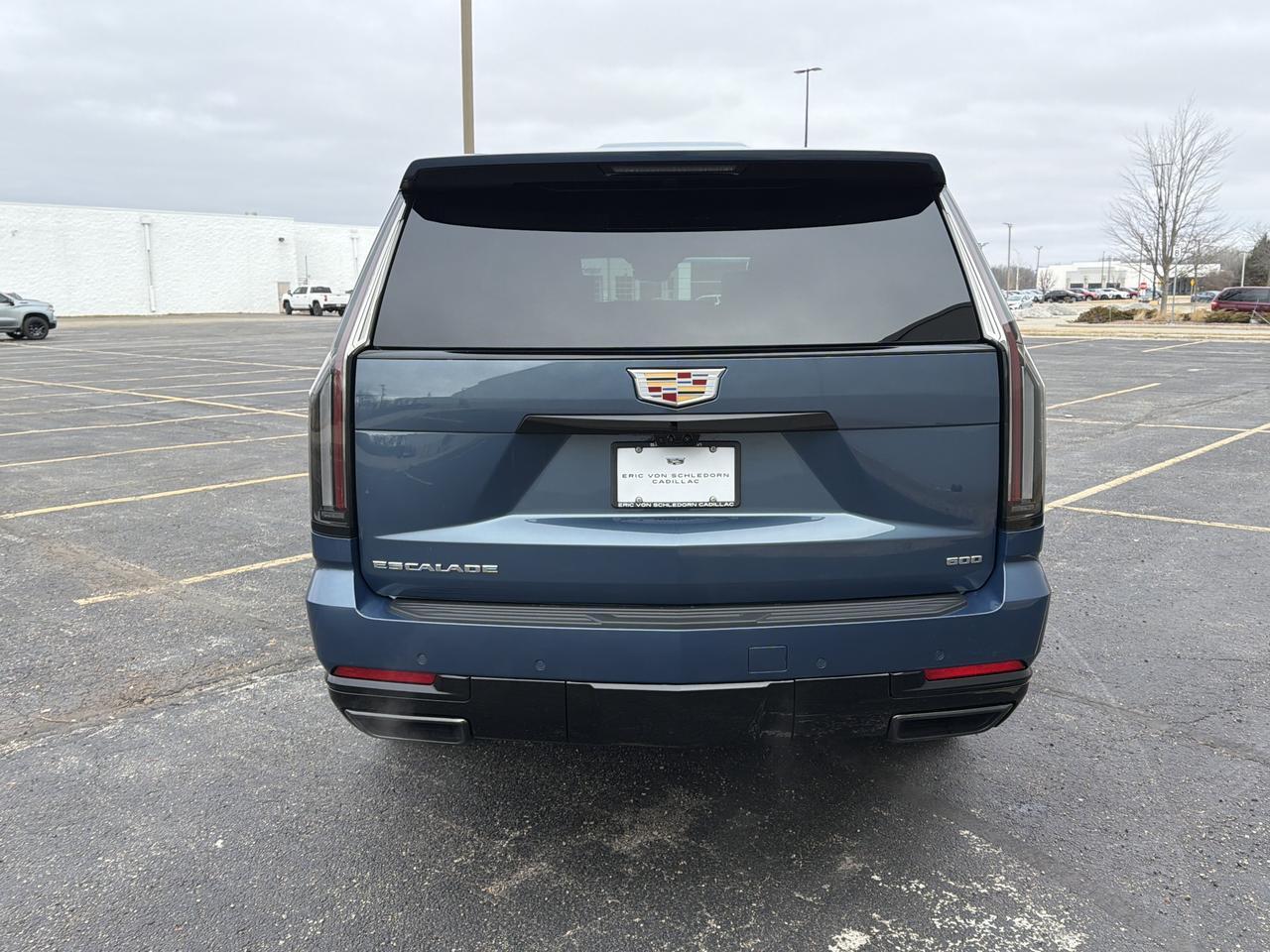 2026 Cadillac Escalade ESV Sport 4WD Saukville WI